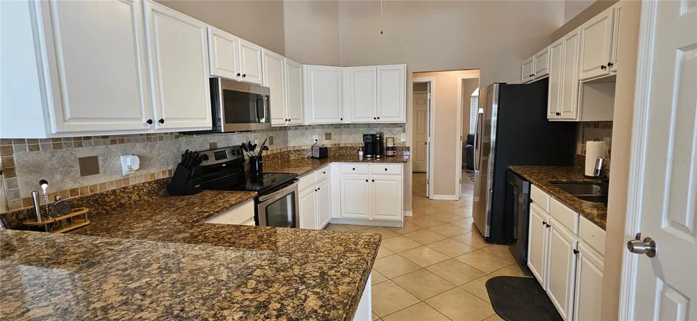 1923 SW 26TH STREET Cape Coral, FL 33914