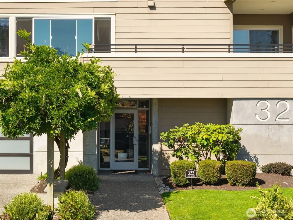 322 5th Avenue #302 Kirkland, WA 98033