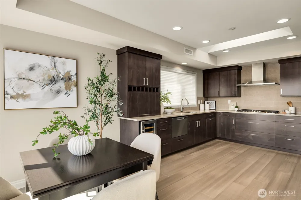 322 5th Avenue #302 Kirkland, WA 98033