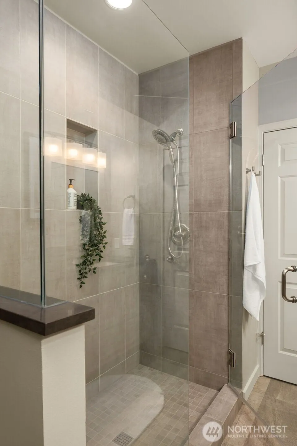322 5th Avenue #302 Kirkland, WA 98033