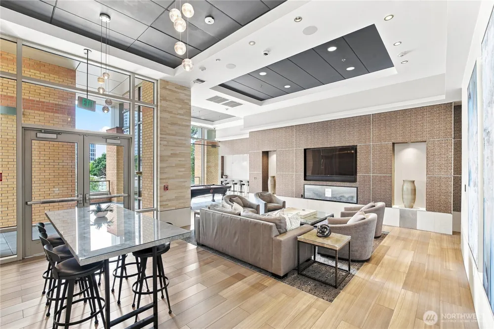 10650 NE 9th Place #2526 Bellevue, WA 98004