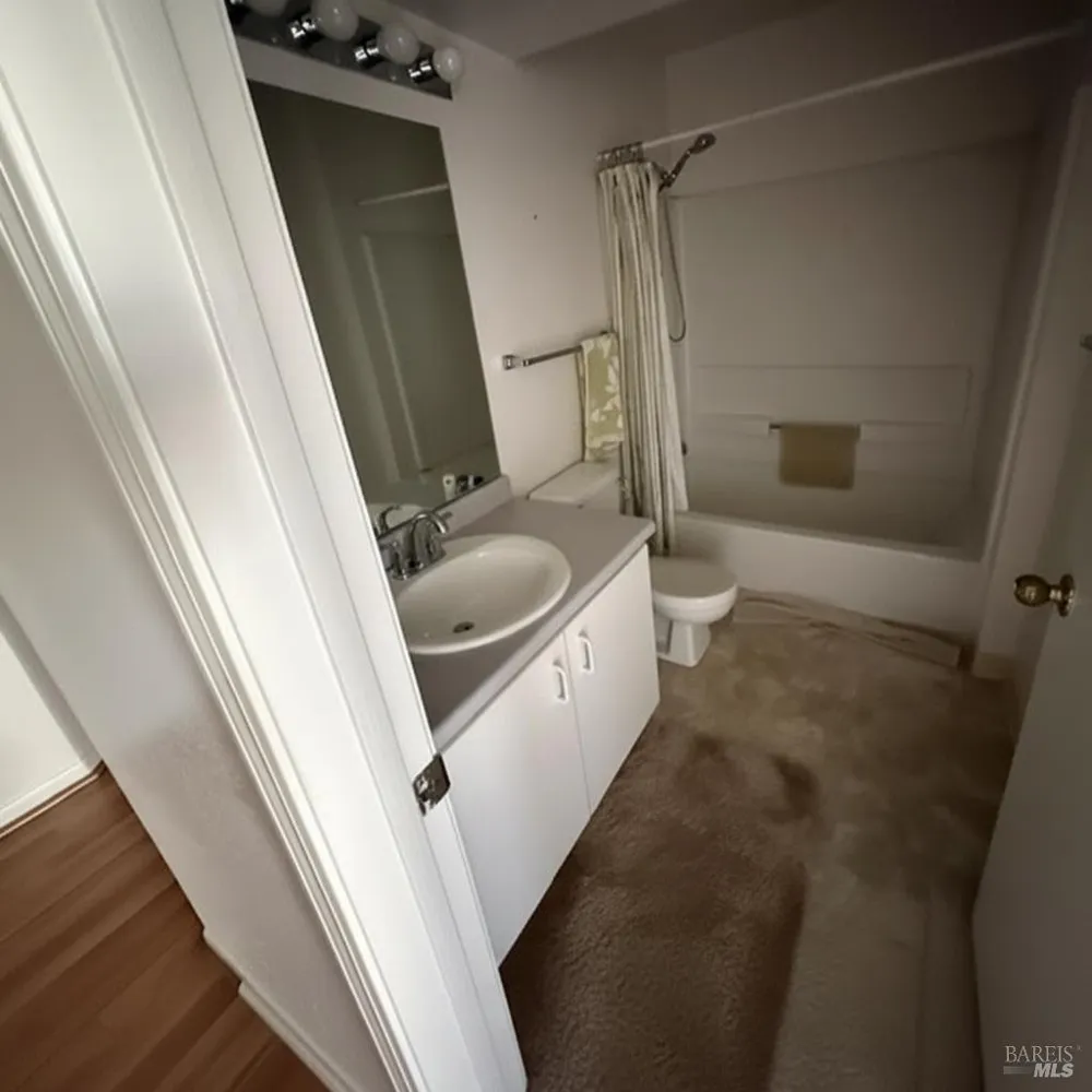 535 Pierce Street ##1216 Albany, CA 94706