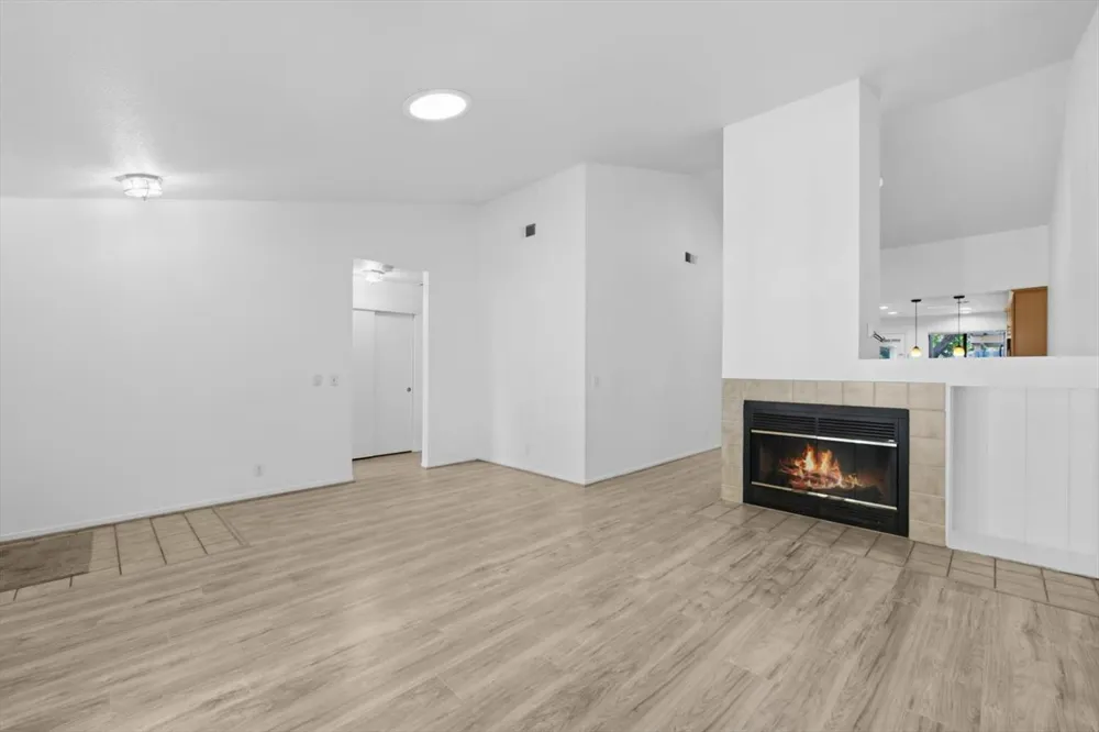 1618 Valdora Street Davis, CA 95618