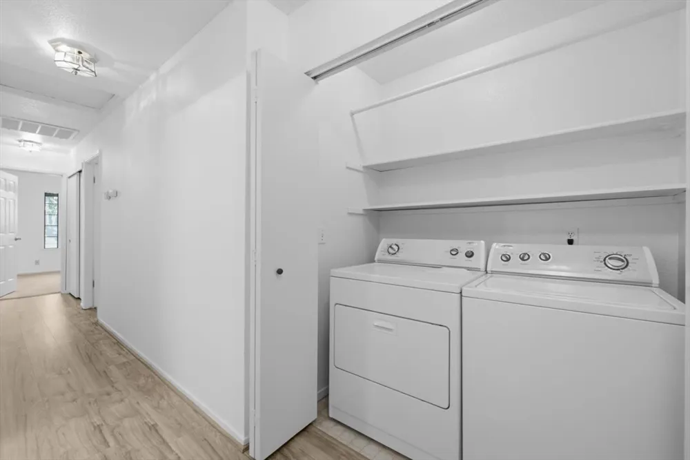1618 Valdora Street Davis, CA 95618