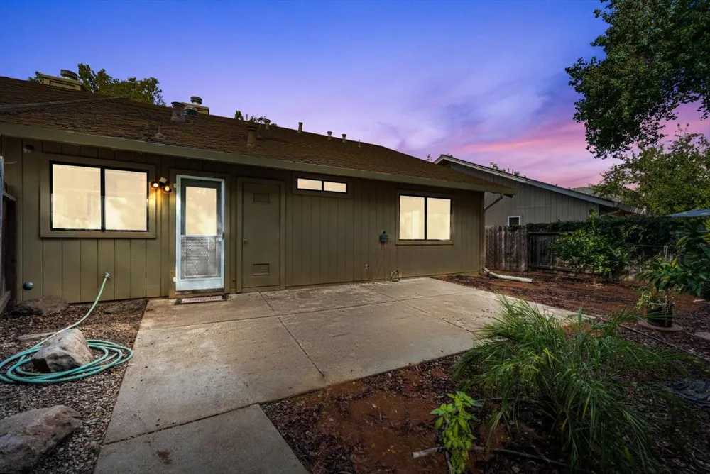 1618 Valdora Street Davis, CA 95618