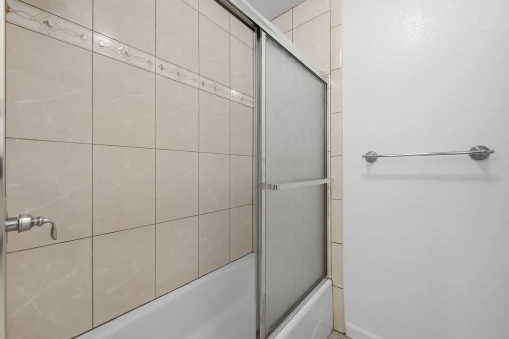 1618 Valdora Street Davis, CA 95618