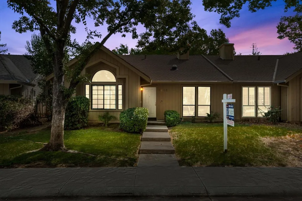 1618 Valdora Street Davis, CA 95618