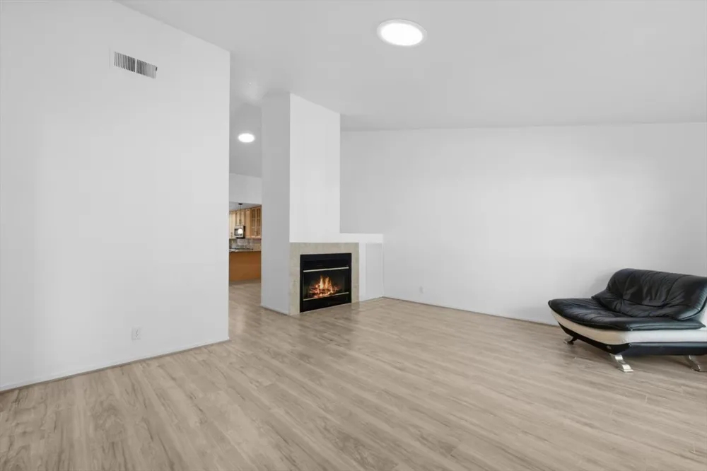 1618 Valdora Street Davis, CA 95618