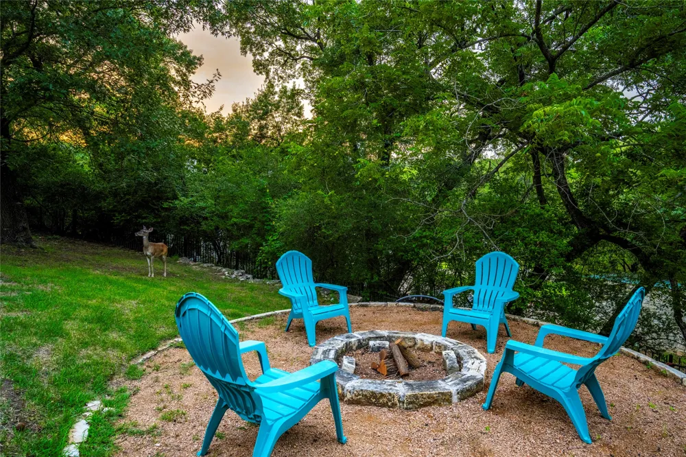 5600 Spurflower Drive Austin, TX 78759