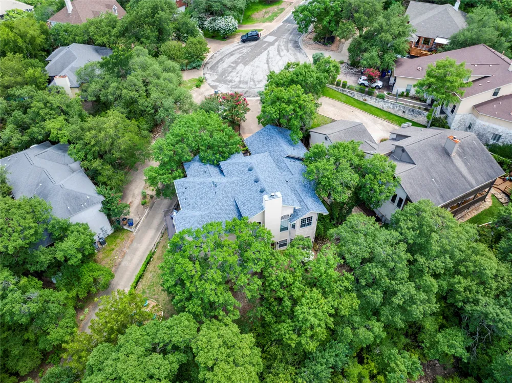 5600 Spurflower Drive Austin, TX 78759