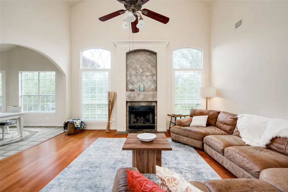 5600 Spurflower Drive Austin, TX 78759