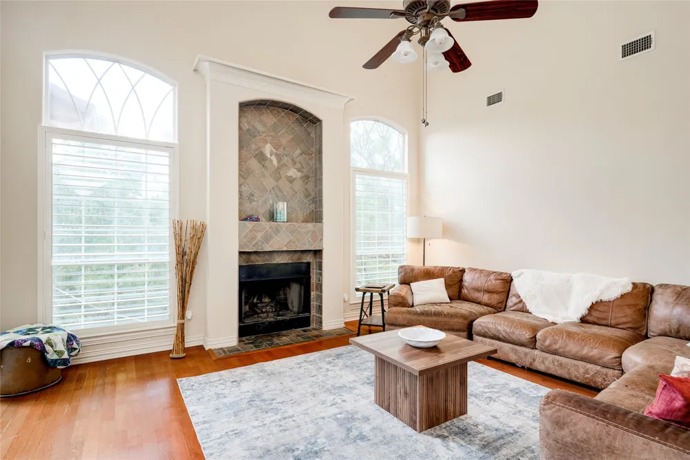 5600 Spurflower Drive Austin, TX 78759