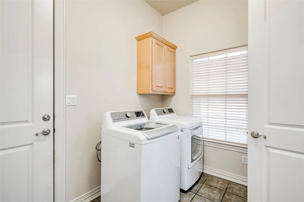 5600 Spurflower Drive Austin, TX 78759