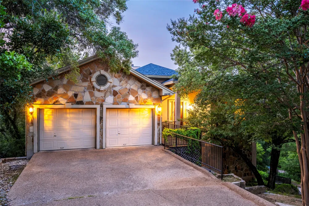 5600 Spurflower Drive Austin, TX 78759