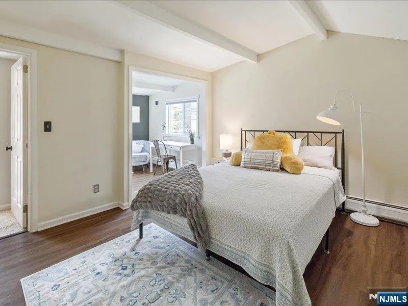 30 Laurel Drive Wayne, NJ 07470