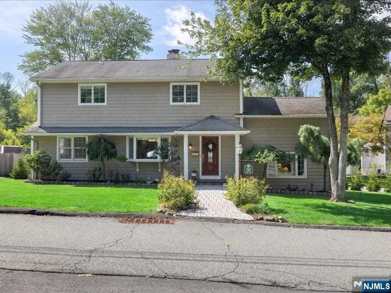 30 Laurel Drive Wayne, NJ 07470