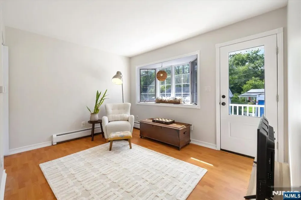 30 Laurel Drive Wayne, NJ 07470