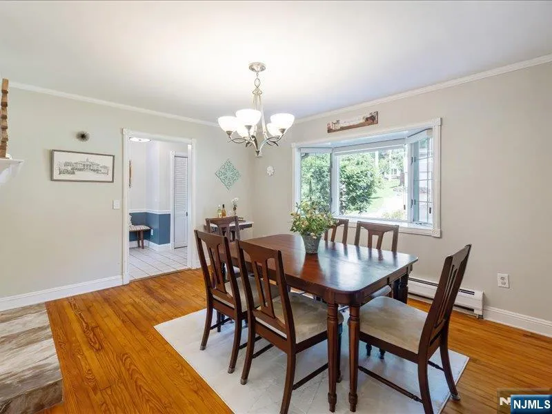 30 Laurel Drive Wayne, NJ 07470