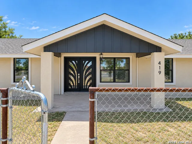 419 CANDELARIO MONTALVO Eagle Pass, TX 78852