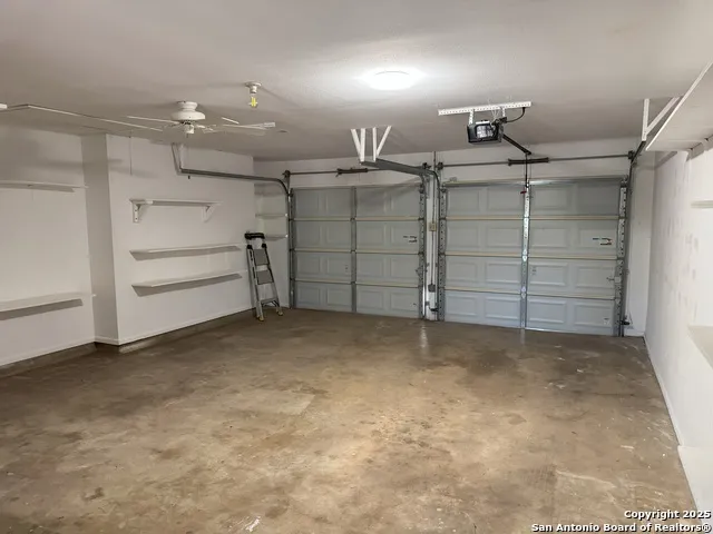 1256 CIBOLO TR Universal City, TX 78148