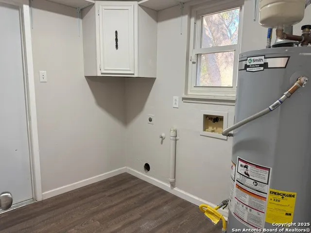1256 CIBOLO TR Universal City, TX 78148