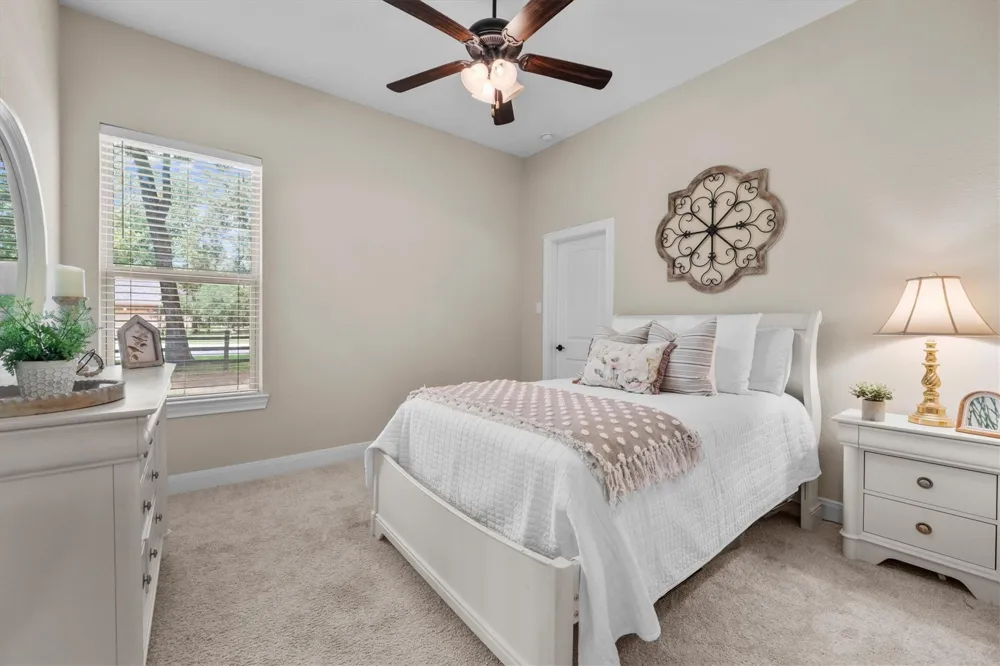 8938 Catamaran Way Montgomery, TX 77316
