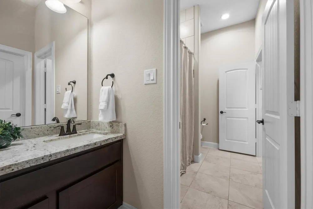 8938 Catamaran Way Montgomery, TX 77316