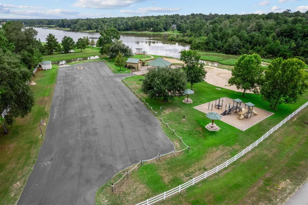 8938 Catamaran Way Montgomery, TX 77316
