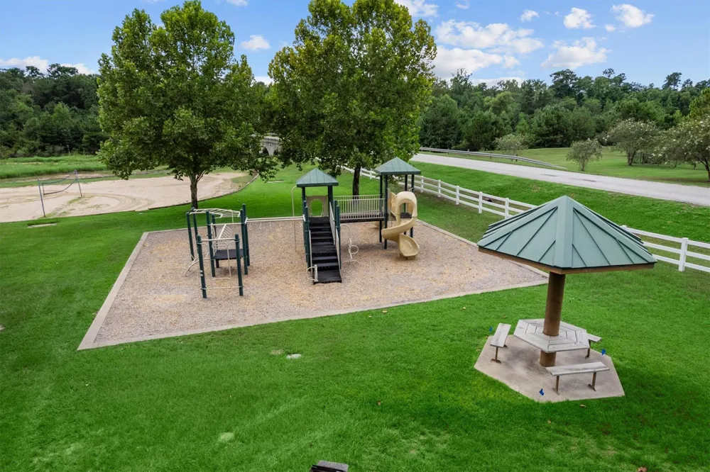 8938 Catamaran Way Montgomery, TX 77316