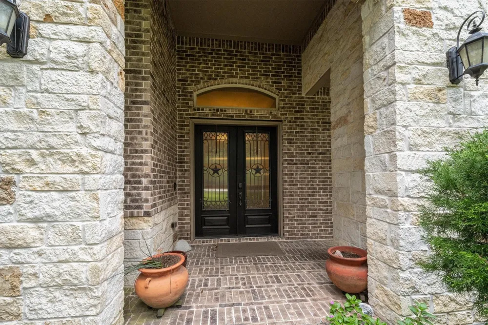 8938 Catamaran Way Montgomery, TX 77316