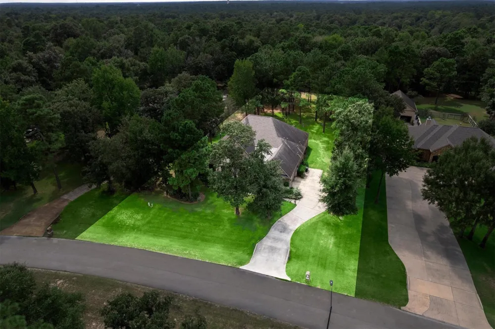 8938 Catamaran Way Montgomery, TX 77316