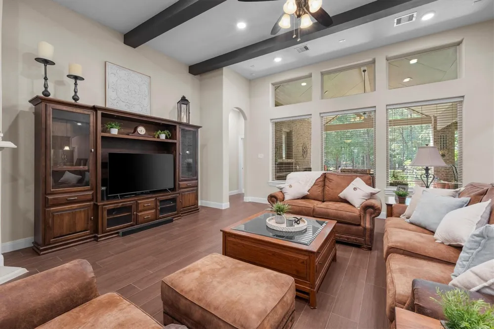 8938 Catamaran Way Montgomery, TX 77316