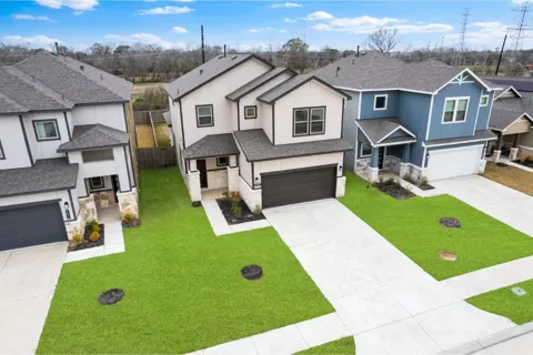 6430 Downey Ln