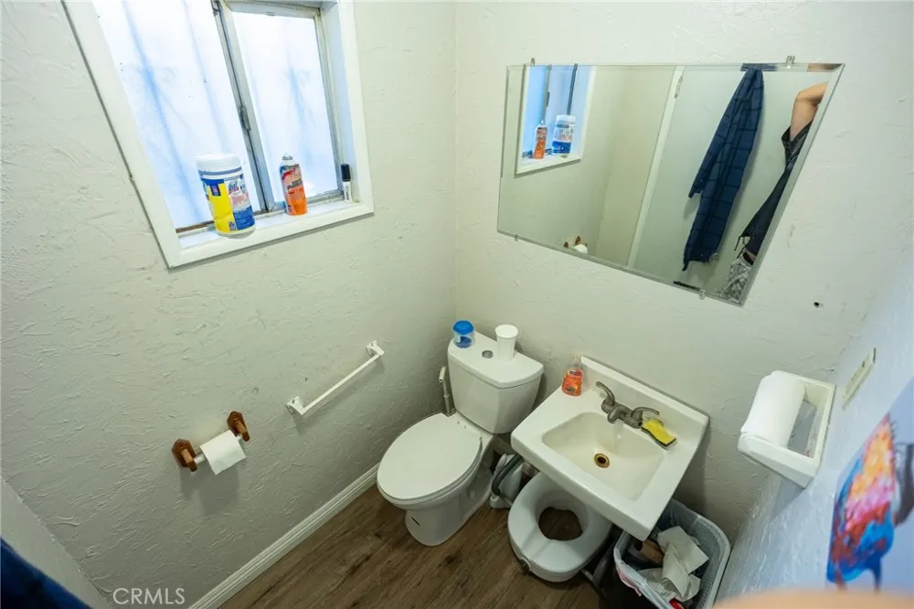 1900 E Florida Hemet, CA 92544