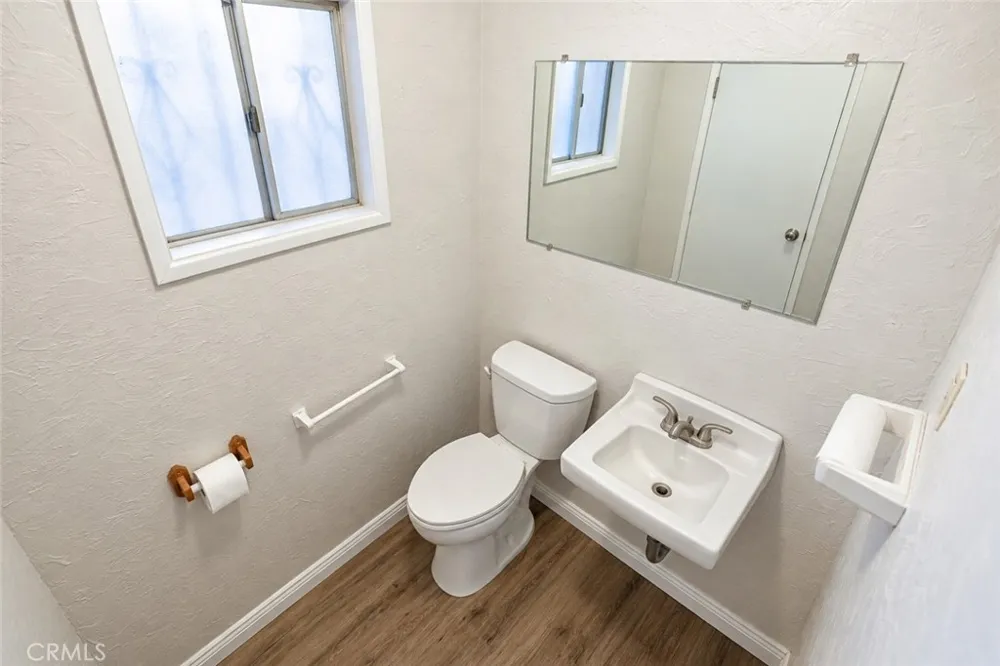 1900 E Florida Hemet, CA 92544