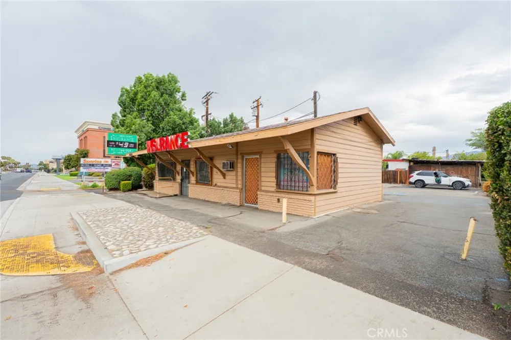 1900 E Florida Hemet, CA 92544