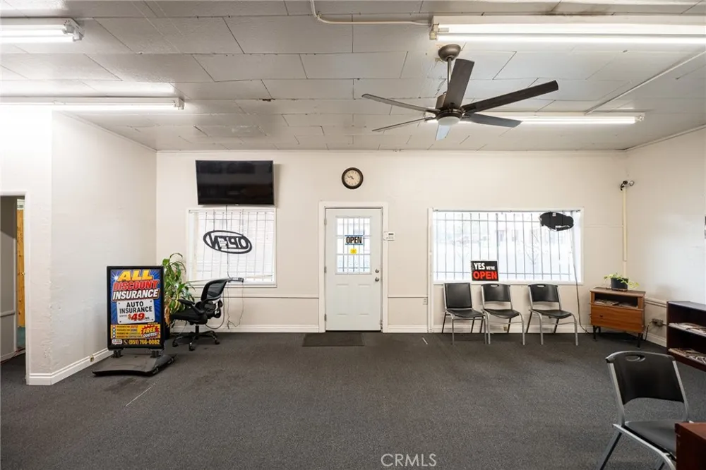 1900 E Florida Hemet, CA 92544