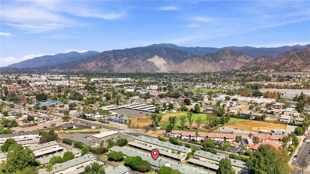 675 E Lee Place Azusa, CA 91702