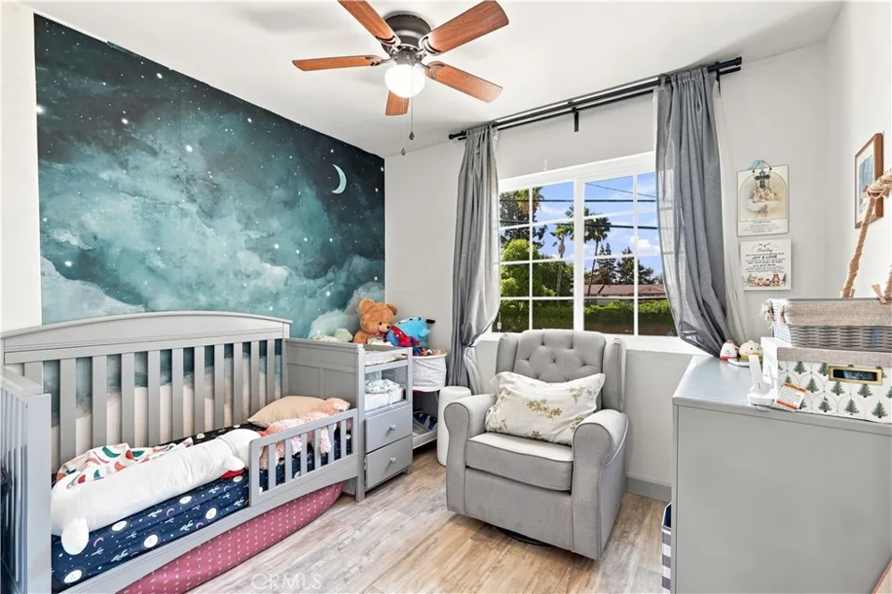 675 E Lee Place Azusa, CA 91702