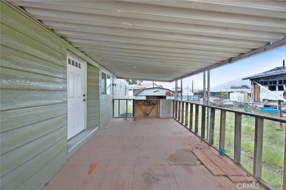 1913 Chain Avenue Lake Isabella, CA 93240