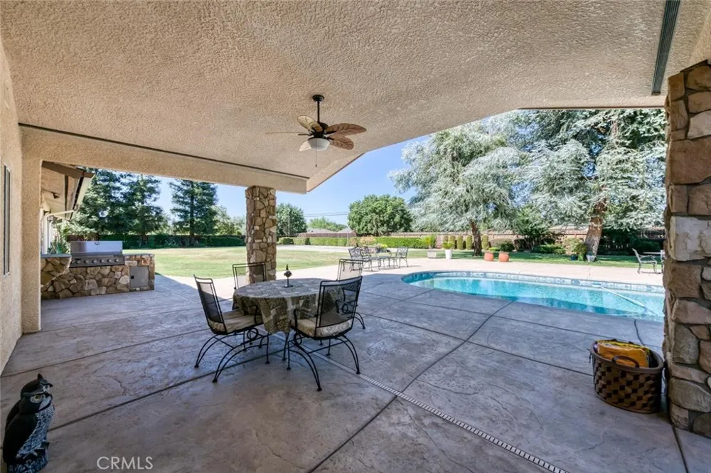10270 Lanes Bridge Madera, CA 93636