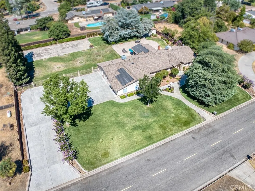 10270 Lanes Bridge Madera, CA 93636