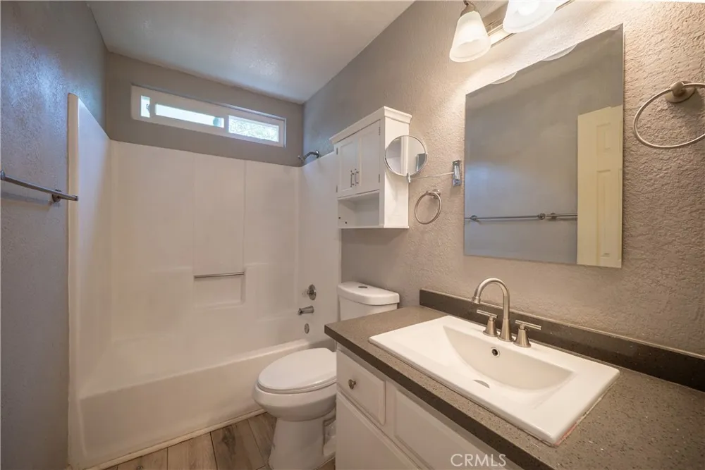 16262 Tokay Victorville, CA 92395
