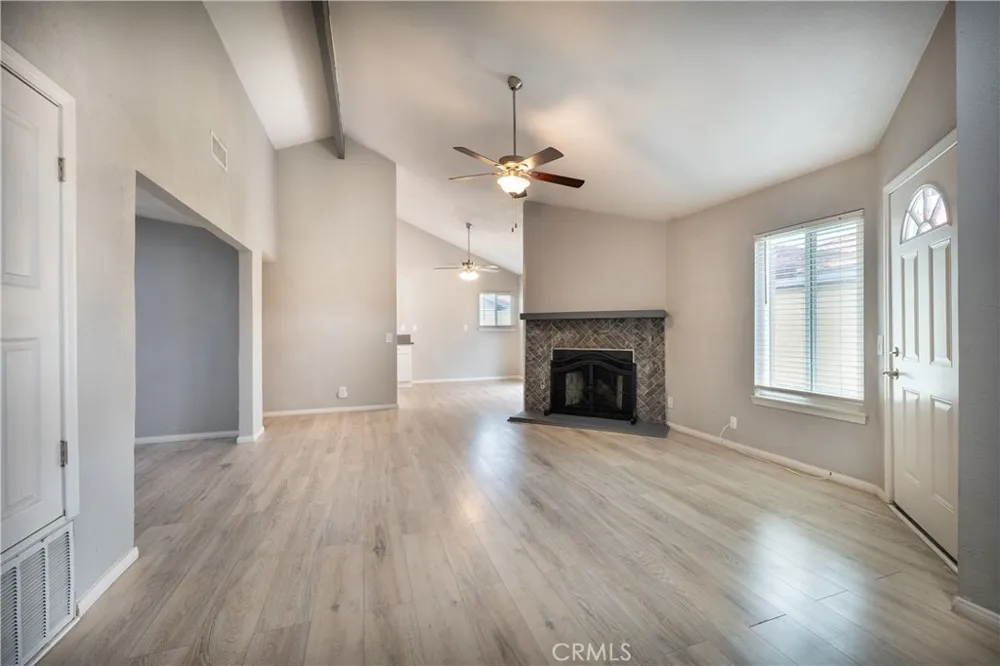 16262 Tokay Victorville, CA 92395