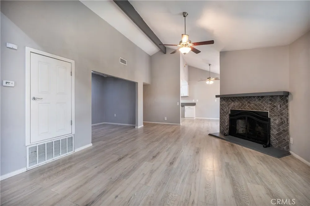 16262 Tokay Victorville, CA 92395