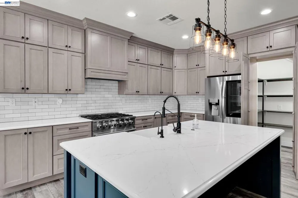 2142 Harborage Way Oakley, CA 94561