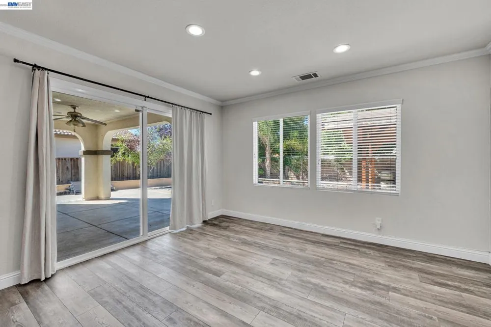 2142 Harborage Way Oakley, CA 94561