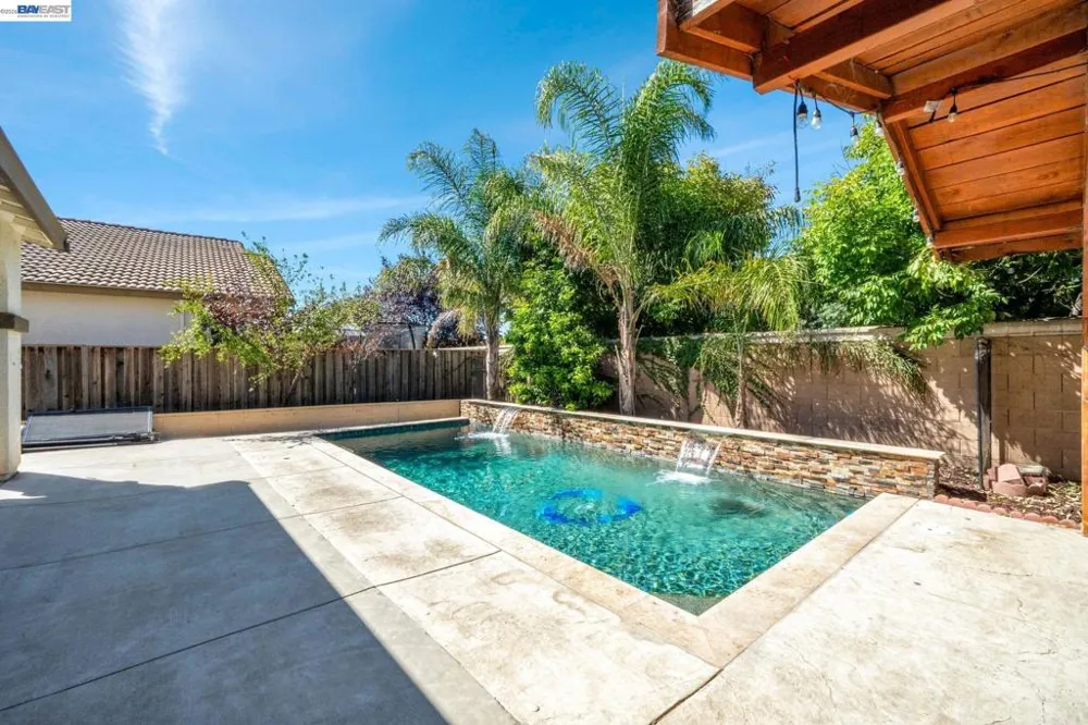 2142 Harborage Way Oakley, CA 94561