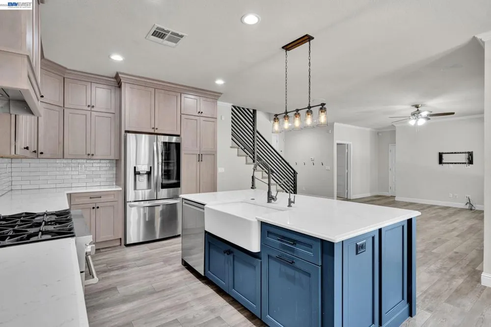 2142 Harborage Way Oakley, CA 94561