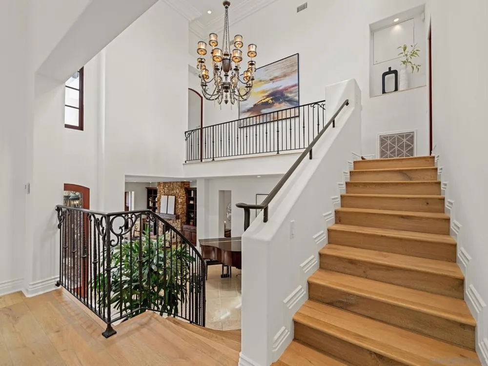 1385 Park Row La Jolla, CA 92037